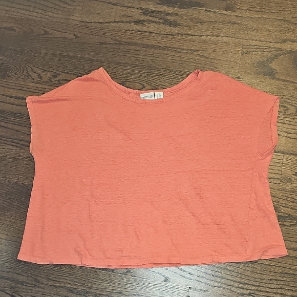 Rachel Zoe Linen Coral Short Sleeve Tee - Picture 2 of 6
